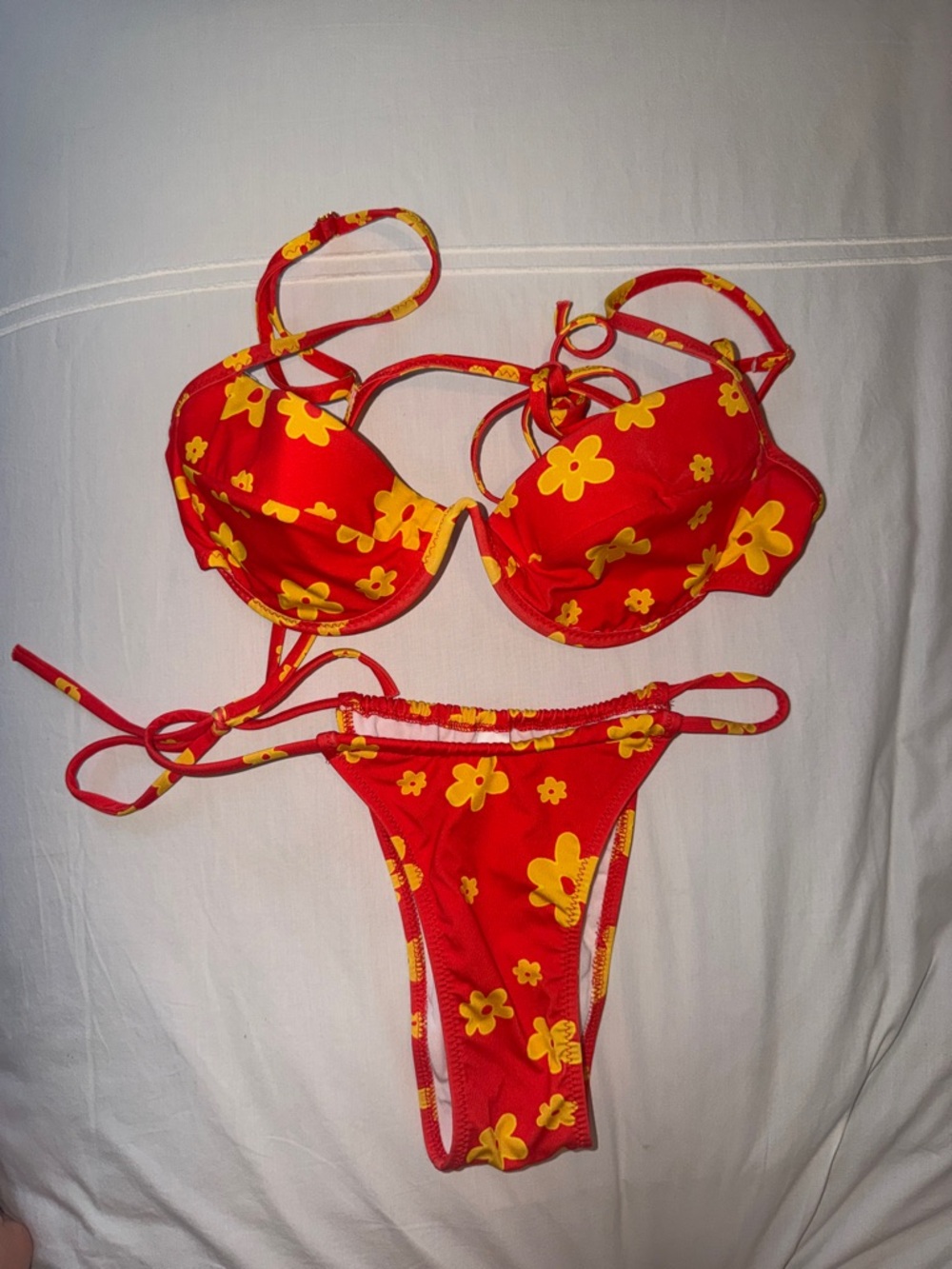 Heavy manners women’s Red & yellow Floral Bikini Set, size small top, xs bottom